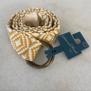 Universal Thread Goldenrod Woven Belt Large NWT Yellow Cream